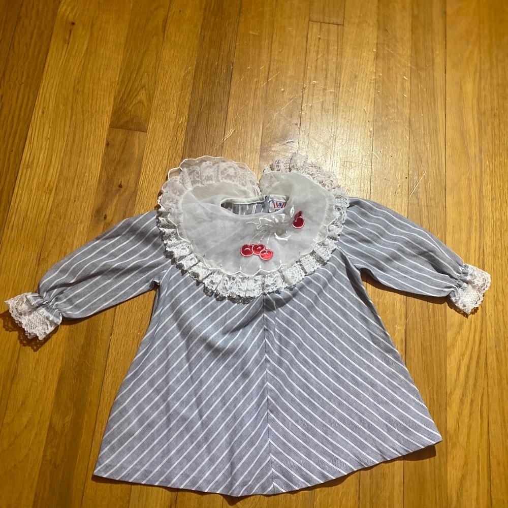 Vintage girls 2T shirt dress cherry print - Picture 3 of 5